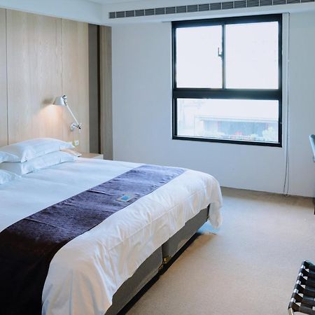 Gogo Hotel Taichung Zimmer foto