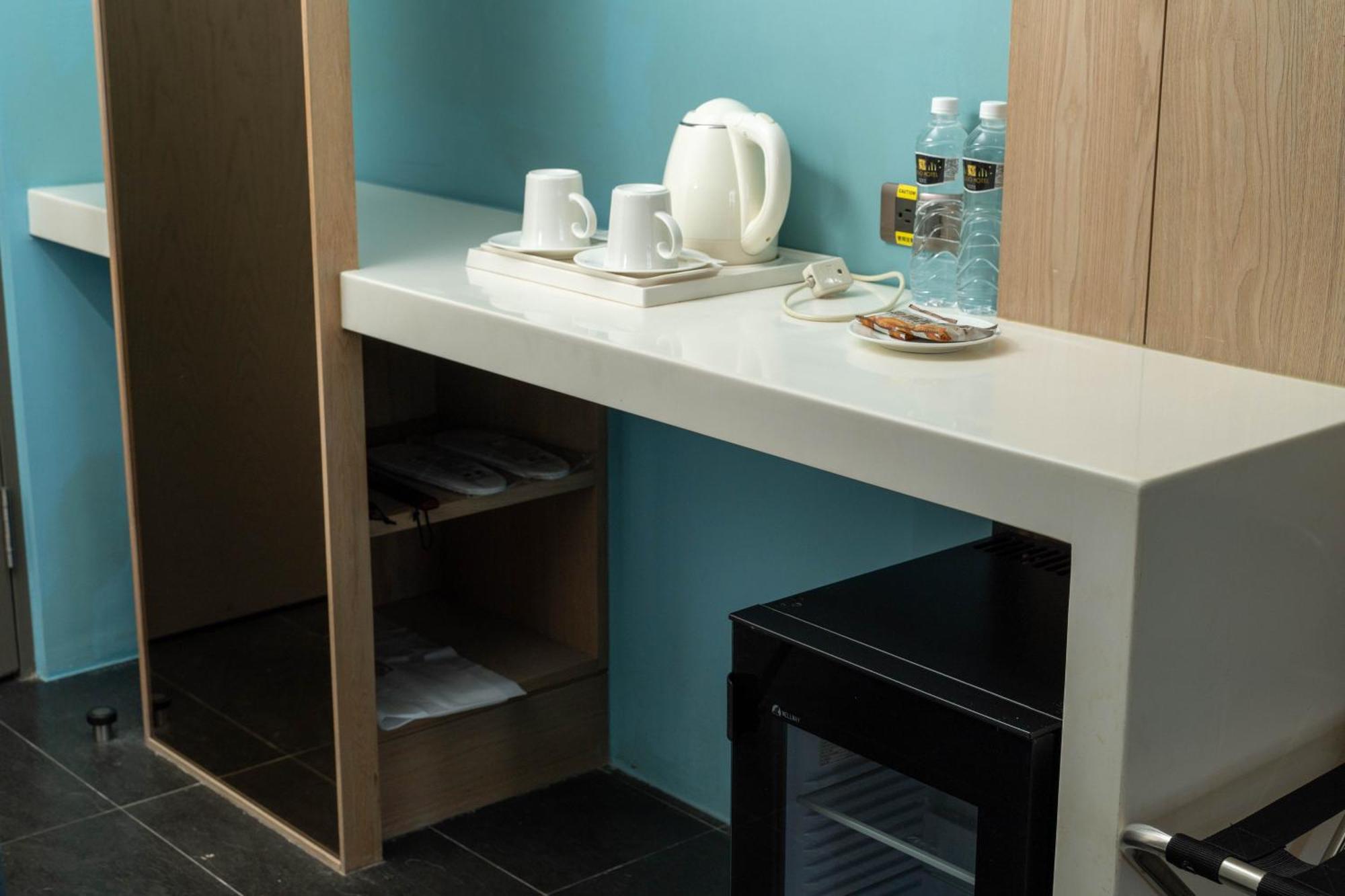 Gogo Hotel Taichung Zimmer foto